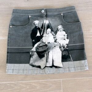 Burberry jeans skirt size 6
